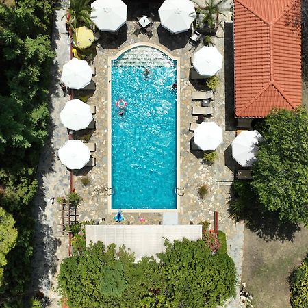Agrili Apartments & Rooms Elia Nikitis Exterior foto