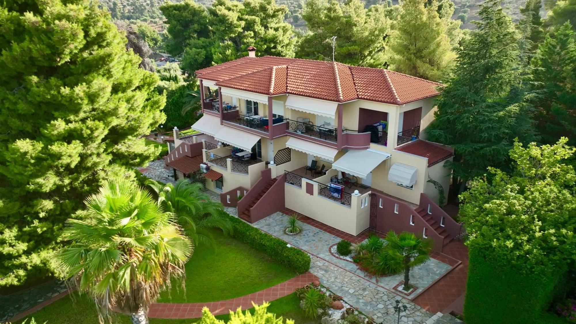 Agrili Apartments & Rooms Elia Nikitis Exterior foto